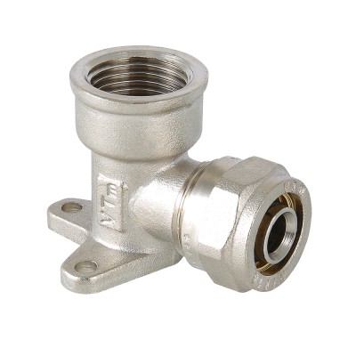 Угольник с креплением 16*1/2 (Металлопластик)