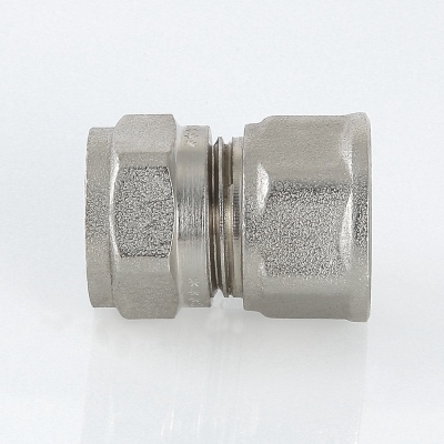 Соединитель с вн. рез. 16*1/2 (Металлопластик) (302) обжимной