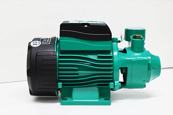 Поверхностный садовый насос QB 60