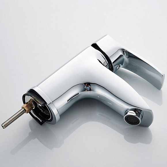 Смеситель с гигиеническим душем Ledeme L1264